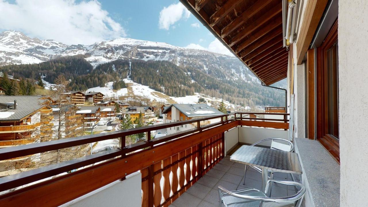 Gonenstein Residence In Leukerbad, Entire Apartment/Studio With Balcony Exterior foto